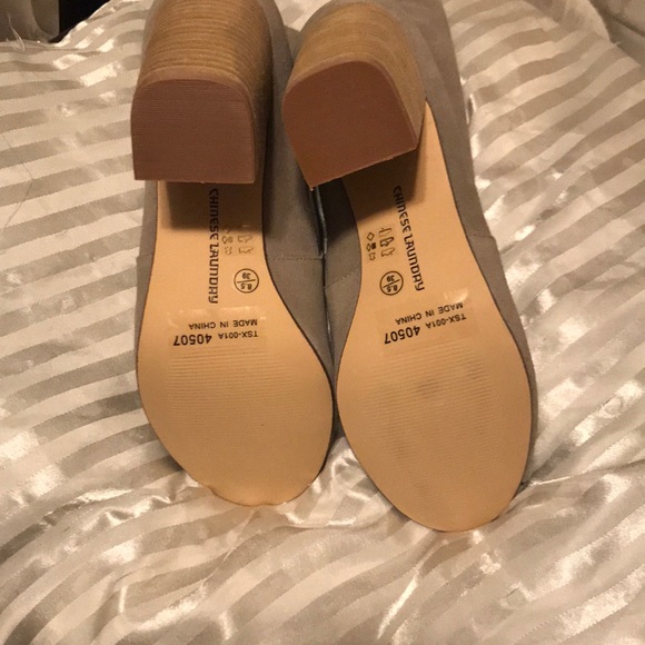 Last 2!! 8.5 10 Tom girl peep toe bootie - Picture 8 of 8